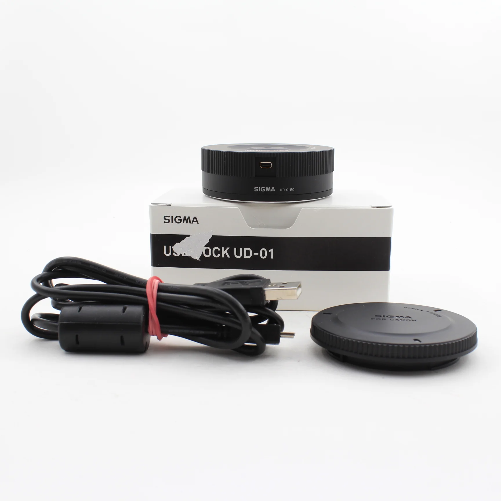 * USED * Sigma USB Dock UD-01 EO Canon EF Mount Boxed
