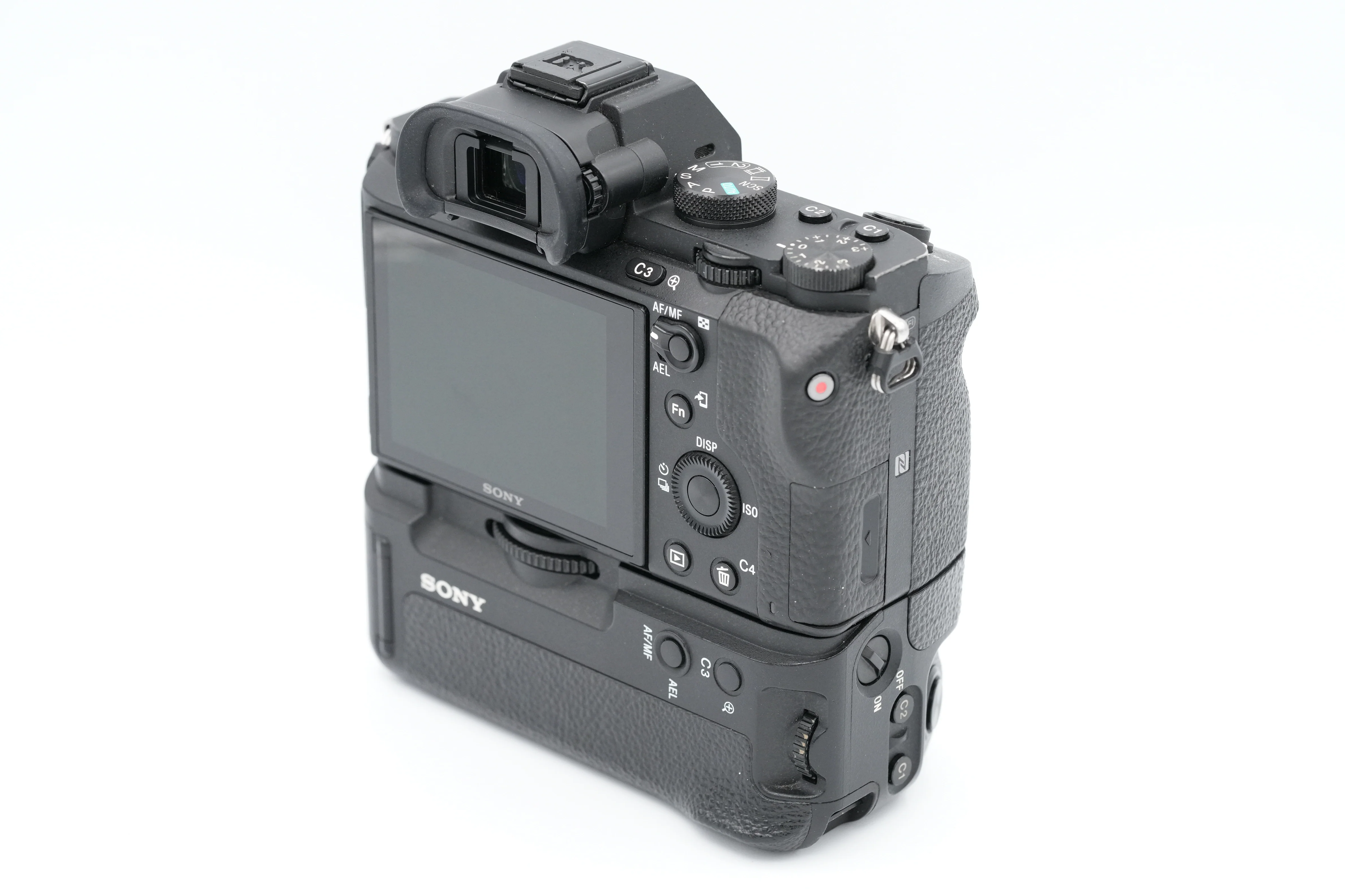 * USED * Sony a7 II Mirrorless Camera with VG-C2EM Battery Grip - Image 7
