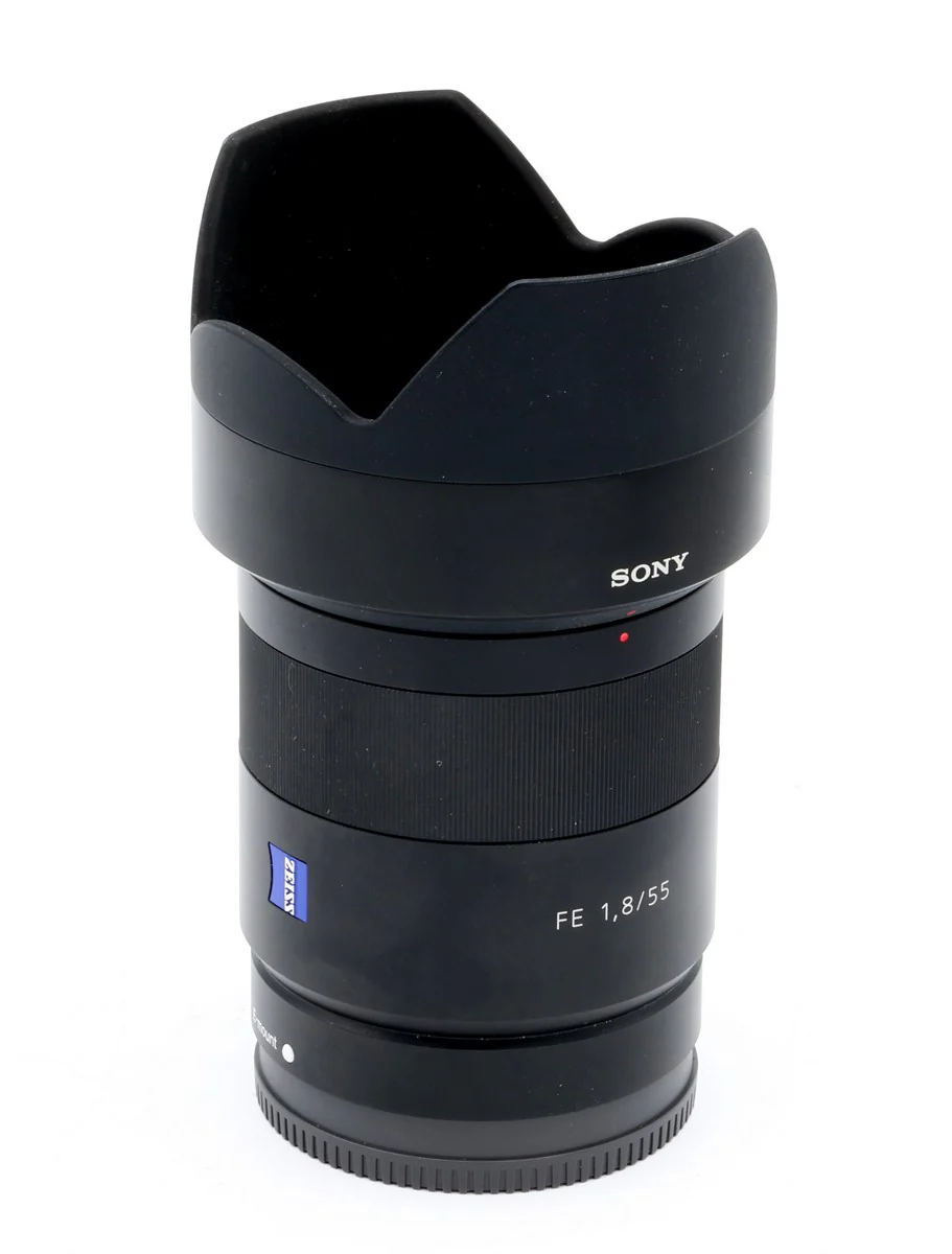 * USED * Sony FE 55mm f/1.8 ZA Lens - Image 4