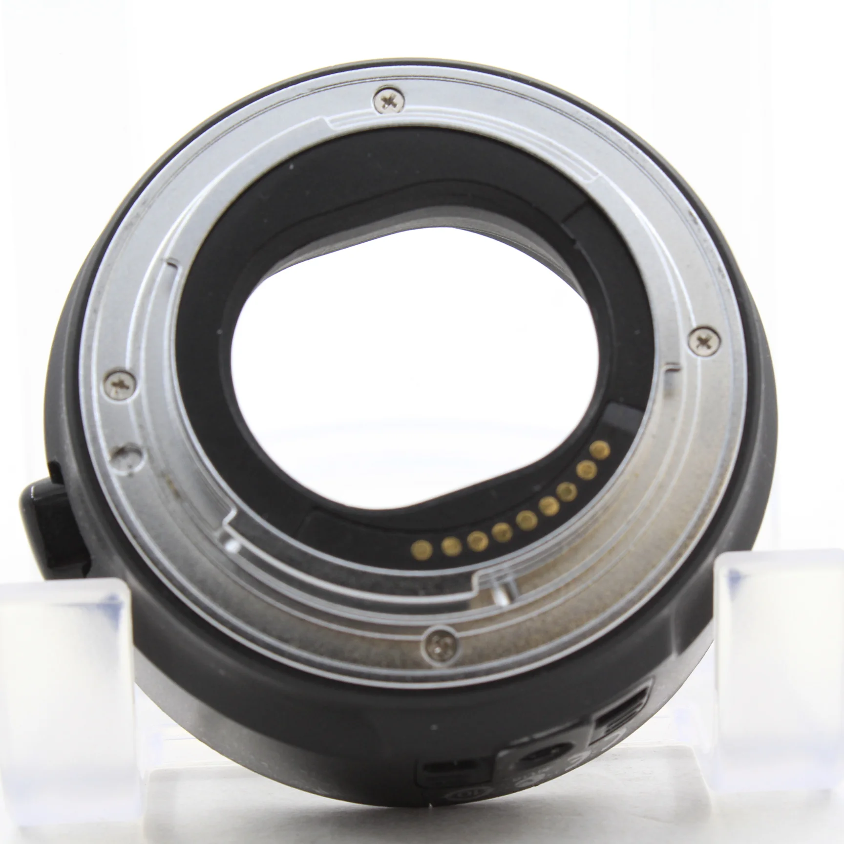 * USED * Viltrox Mount Adapter EF-EOS M - Image 5