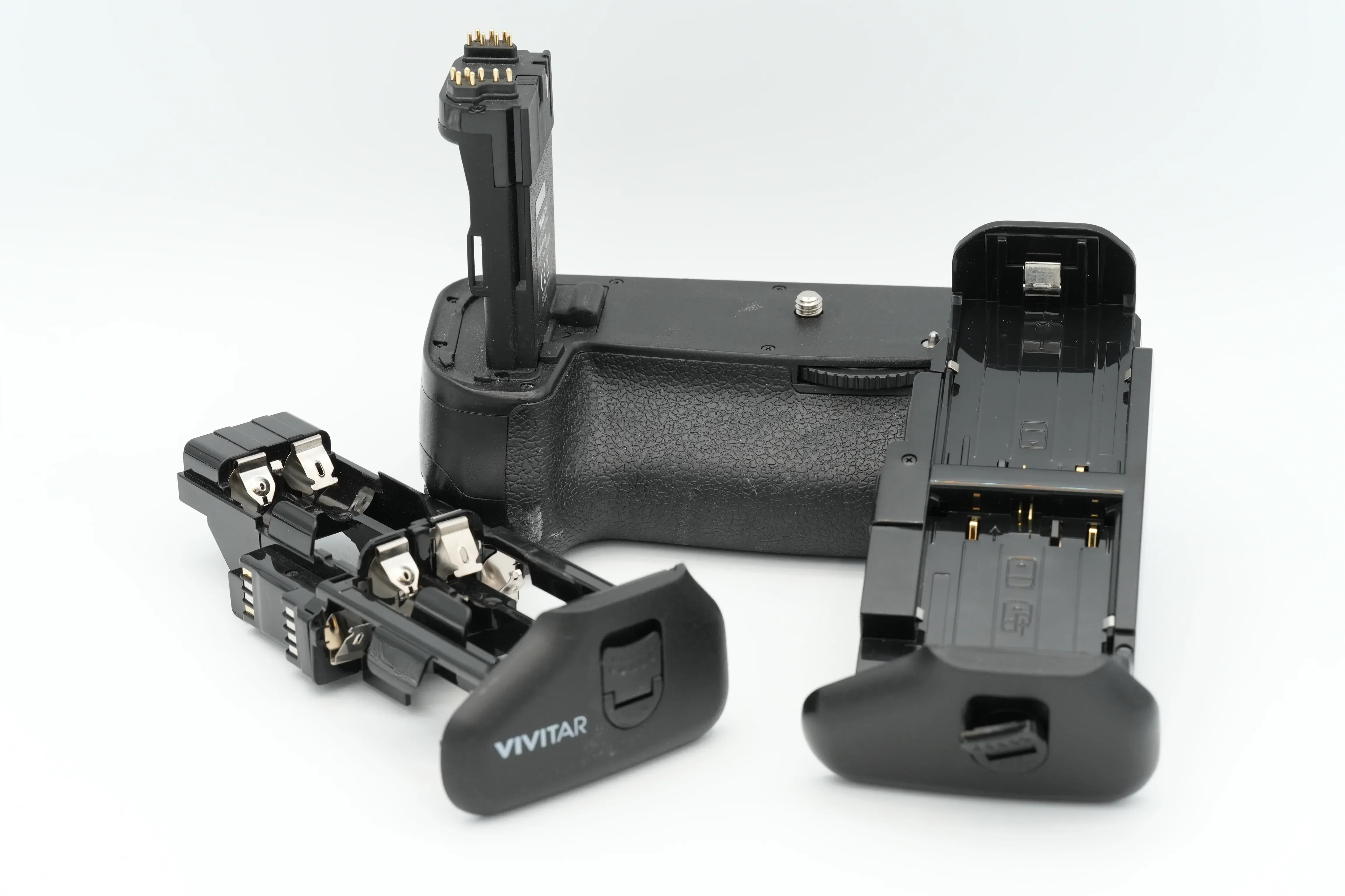 * USED * Vivitar Battery grip for Canon 70D/80D