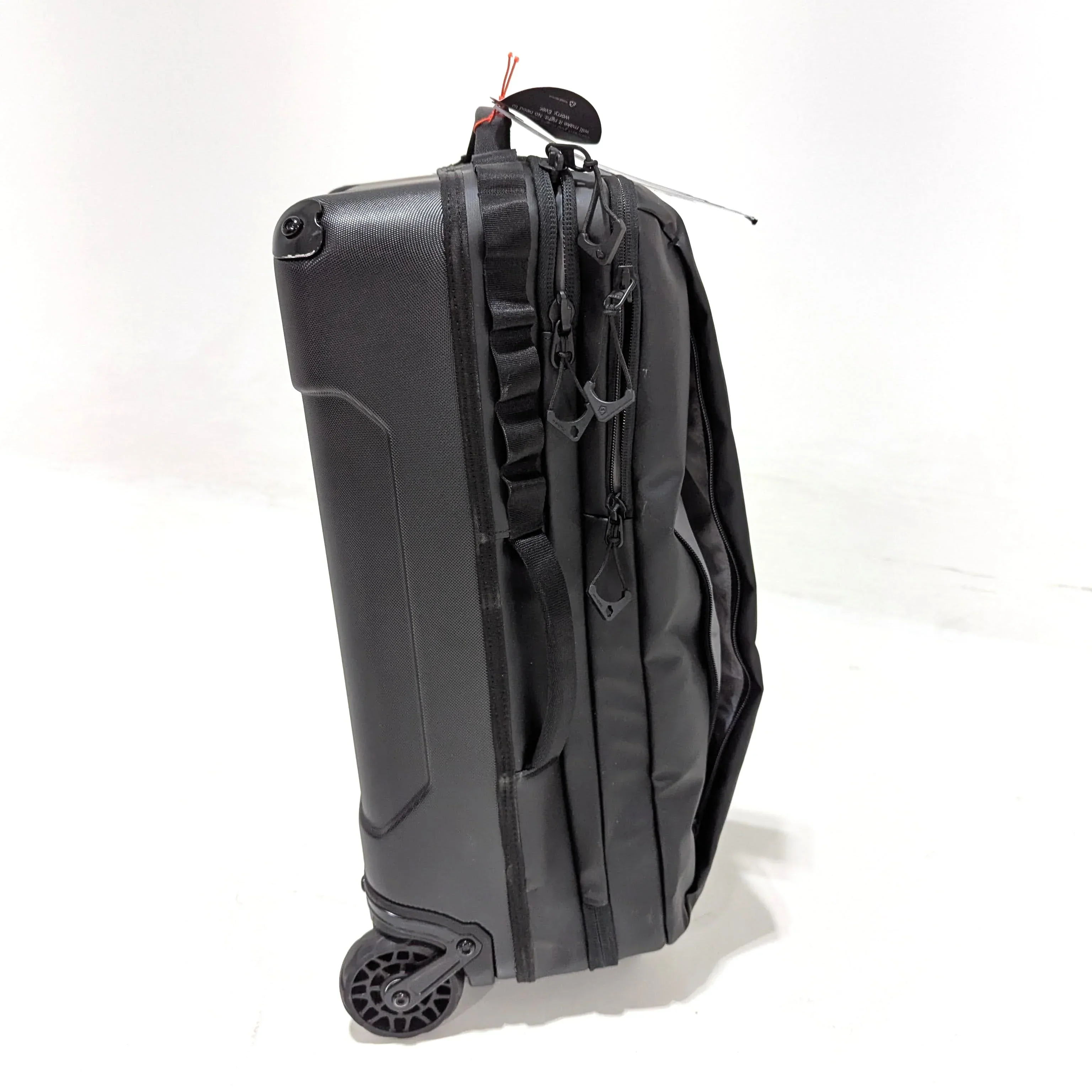 * USED * WANDRD Transit Carry-On Roller Bag (Black, 40L) - Image 4
