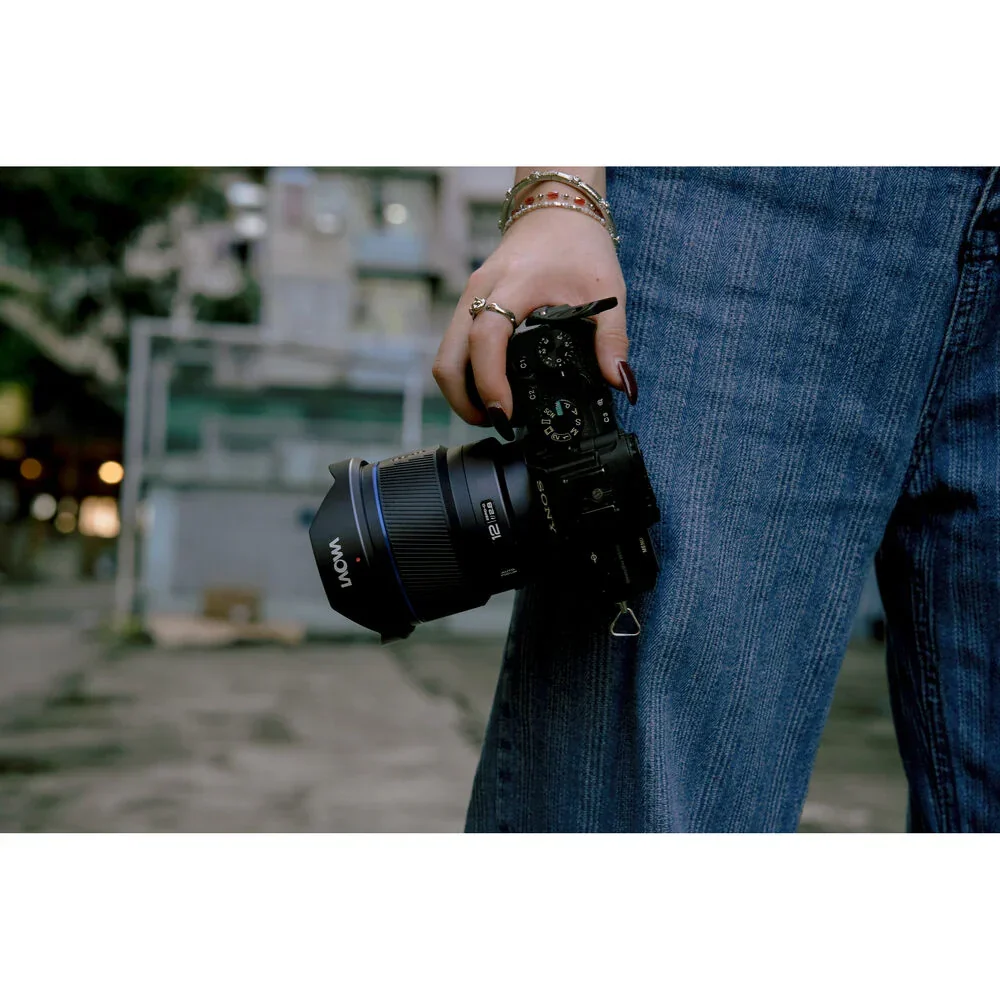 Venus Optics Laowa 12mm f/2.8 Lite Zero-D AF Lens (Sony E, 5-Blade Aperture) - Image 10