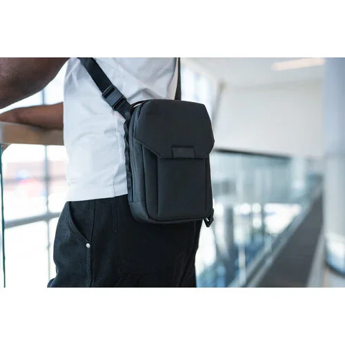 WANDRD X1 Cross-Body Bag (Medium) - Image 8
