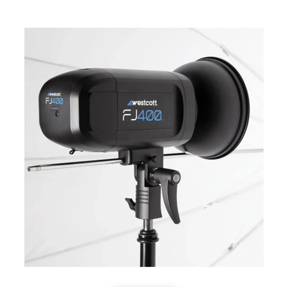Westcott 55° Wide Umbrella Reflector with Honeycomb Grids (Bowens/Godox Mount) - Image 12