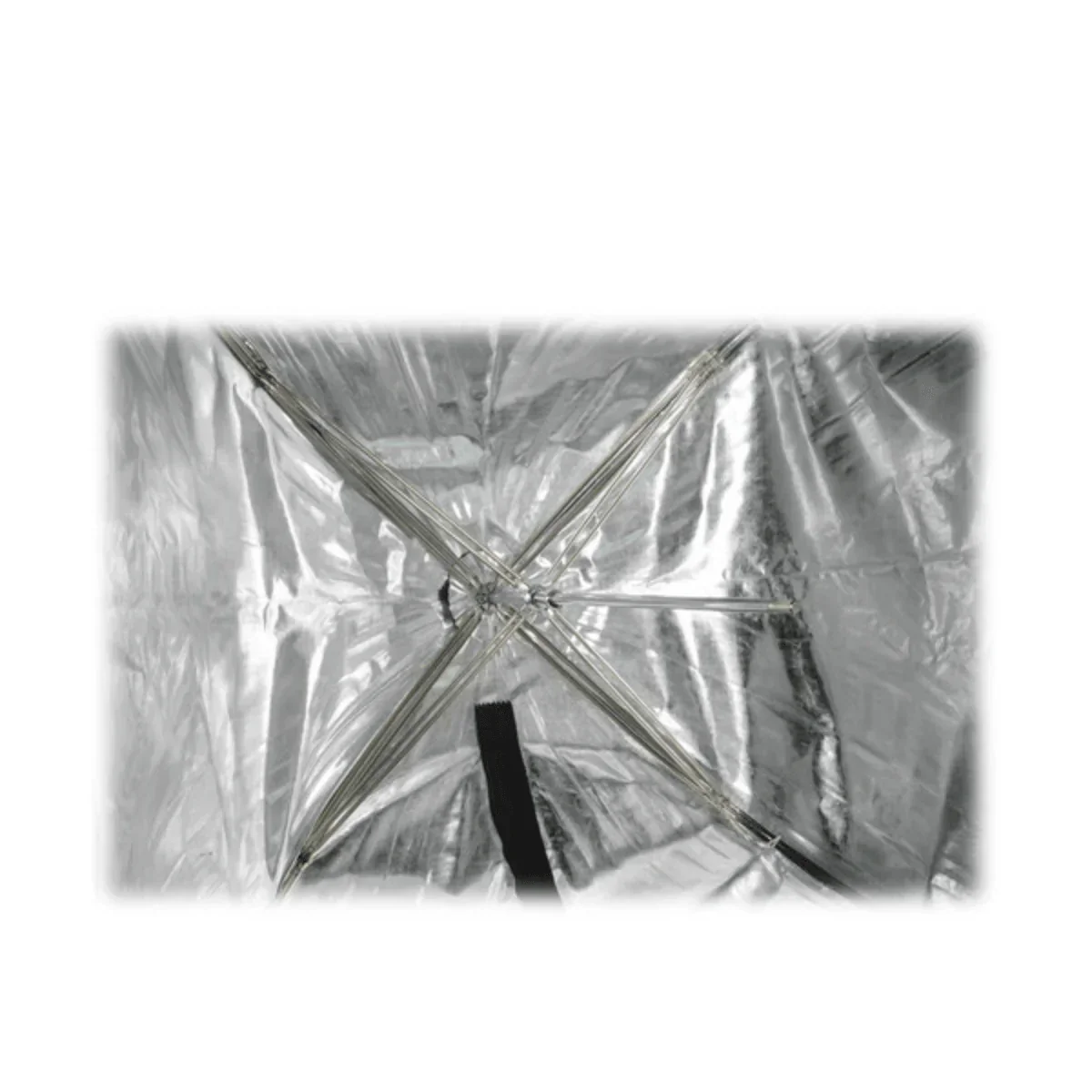 Westcott Apollo Softbox with Recessed Front - 28 x 28'' (71 x 71 cm) - Image 4