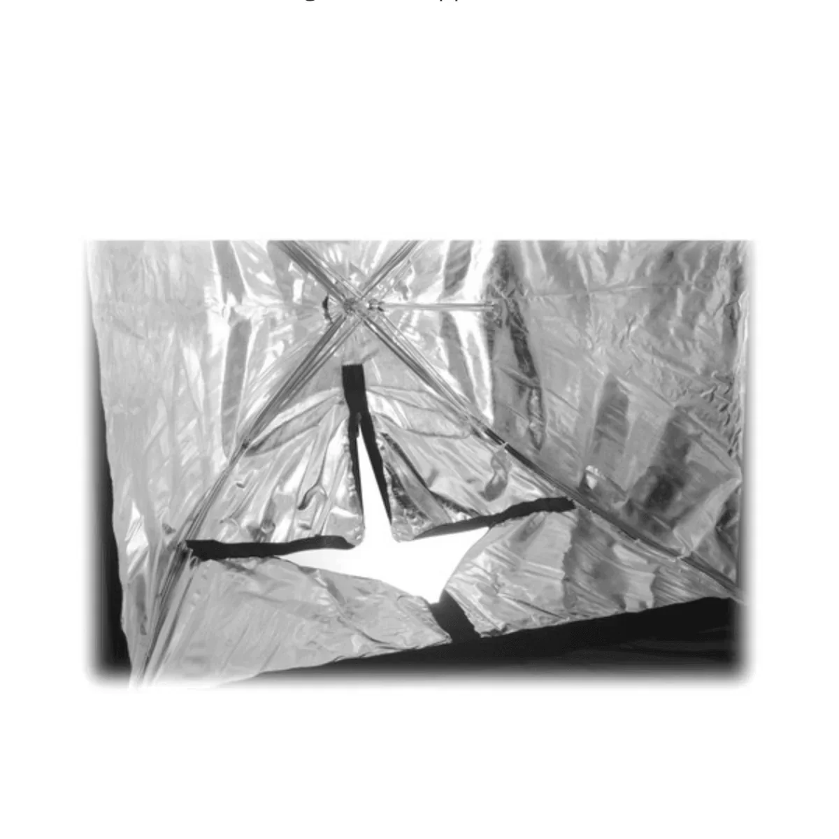 Westcott Apollo Softbox with Recessed Front - 28 x 28'' (71 x 71 cm) - Image 5