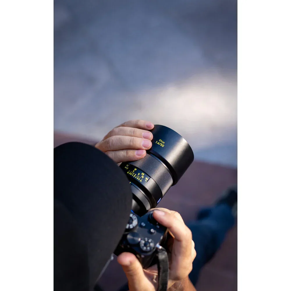 ZEISS Otus ML 50mm f/1.4 Lens for Nikon Z - Image 6